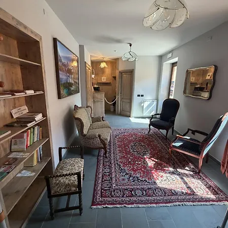 Rifugio Escursionistico Borgo Bed & Breakfast