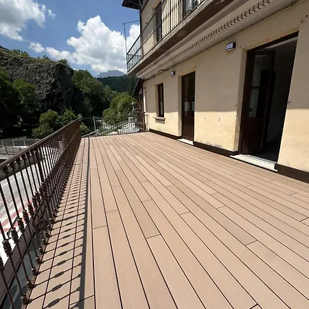 Rifugio Escursionistico Borgo Bed & Breakfast
