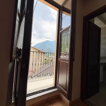 Couette-café Rifugio Escursionistico Borgo