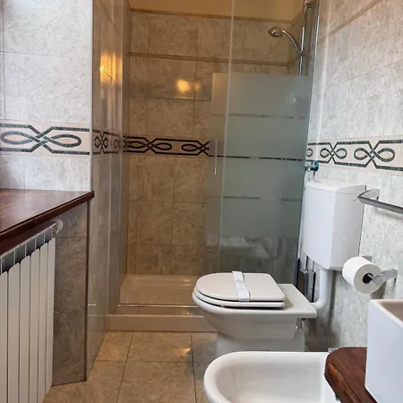 Rifugio Escursionistico Borgo Couette-café 3*
