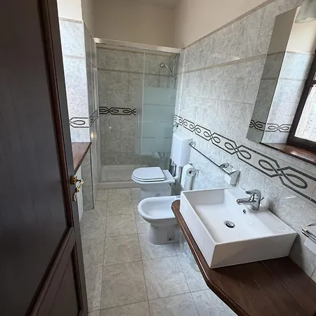 Rifugio Escursionistico Borgo 3*